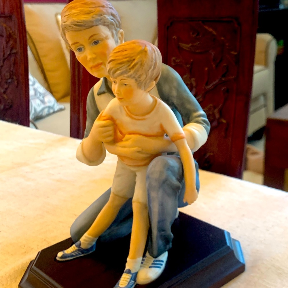 Vintage Kaiser porcelain Father And figure BNIB